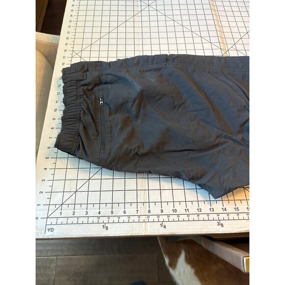 The North Face Men's Black Nylon Hiking Convertible Pants Zip Off Shorts XL - Picture 15 of 16